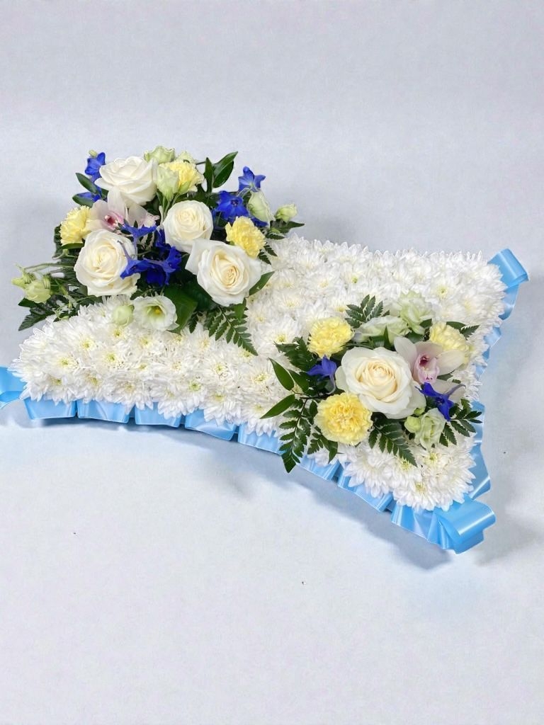 Based chrysanthemum Pillow Tribute