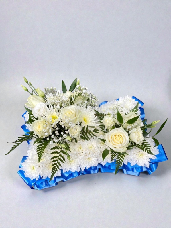 Based chrysanthemum Pillow Tribute