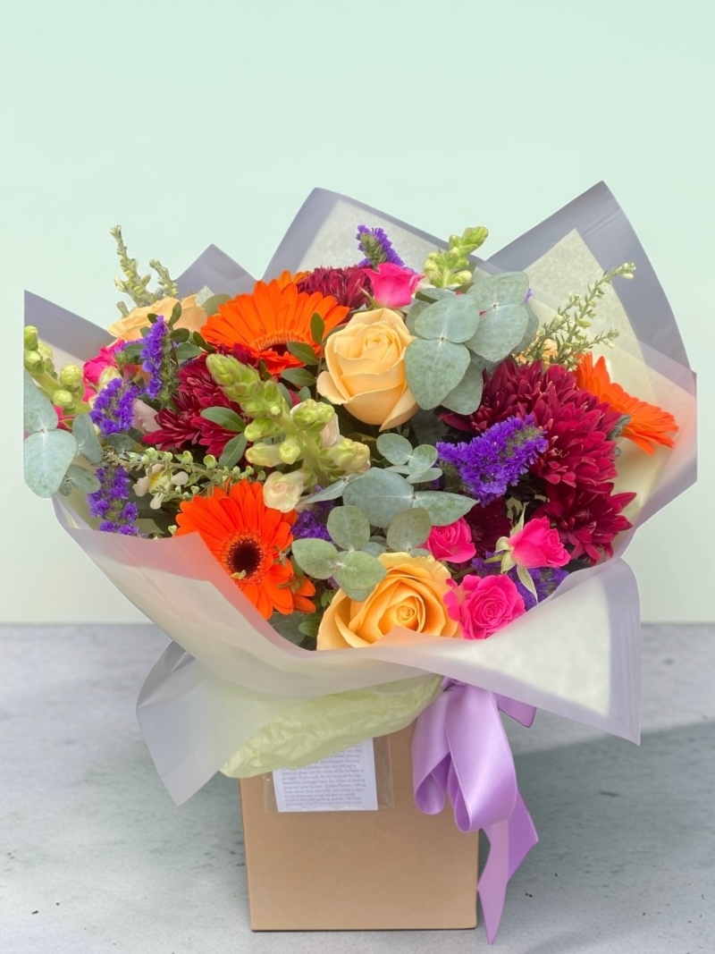Taylor Designs Bespoke Handtie bouquet