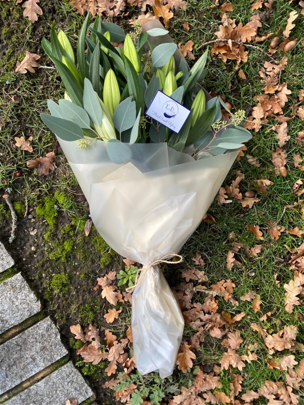 Simply Wrapped Flowers