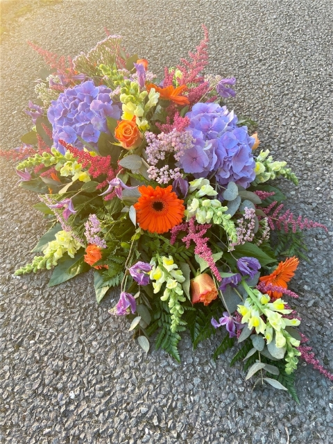 Mixed Fresh Flower Teardrop Spray
